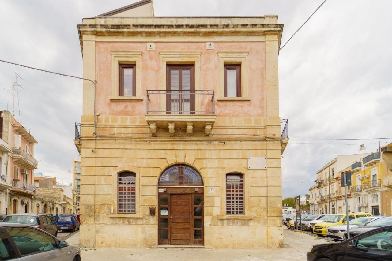 Siracusa Comfy & Central Apartment With Terrace Syracuse Exterior foto